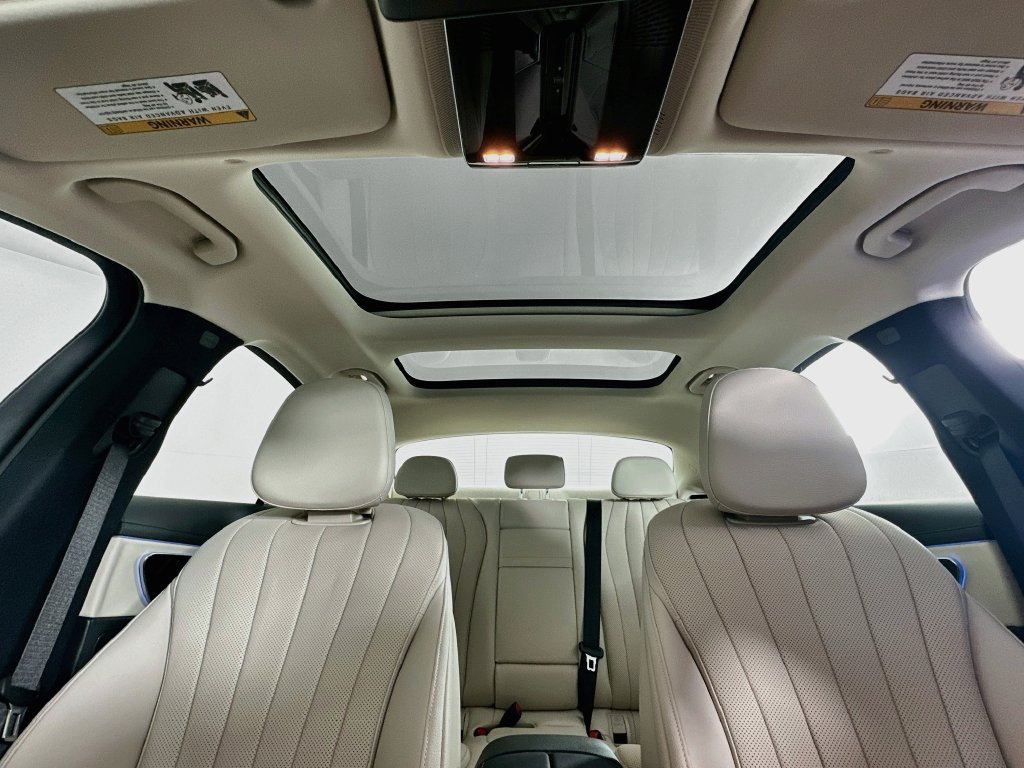 New 2027 MANUFAKTUR Alpine Grey Mercedes-Benz E 450 image 55
