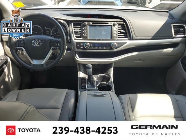 Certified Used 2019 CELESTIAL SILVER METALLIC Toyota  image 18