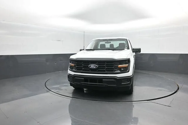 New 2026 Oxford White Ford XL image 3