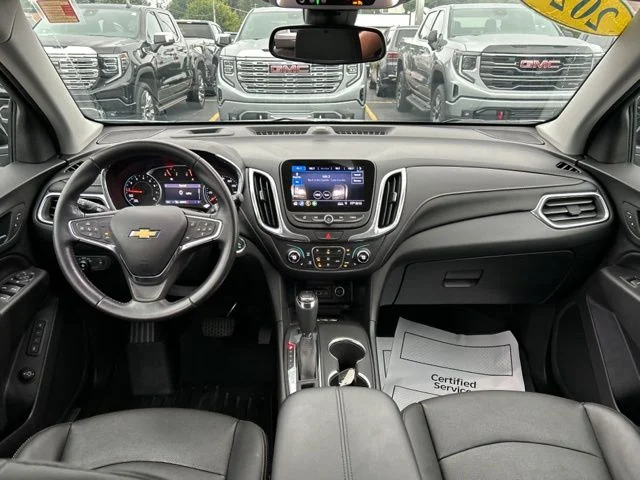 Used 2020 Silver Ice Metallic Chevrolet Premier image 25
