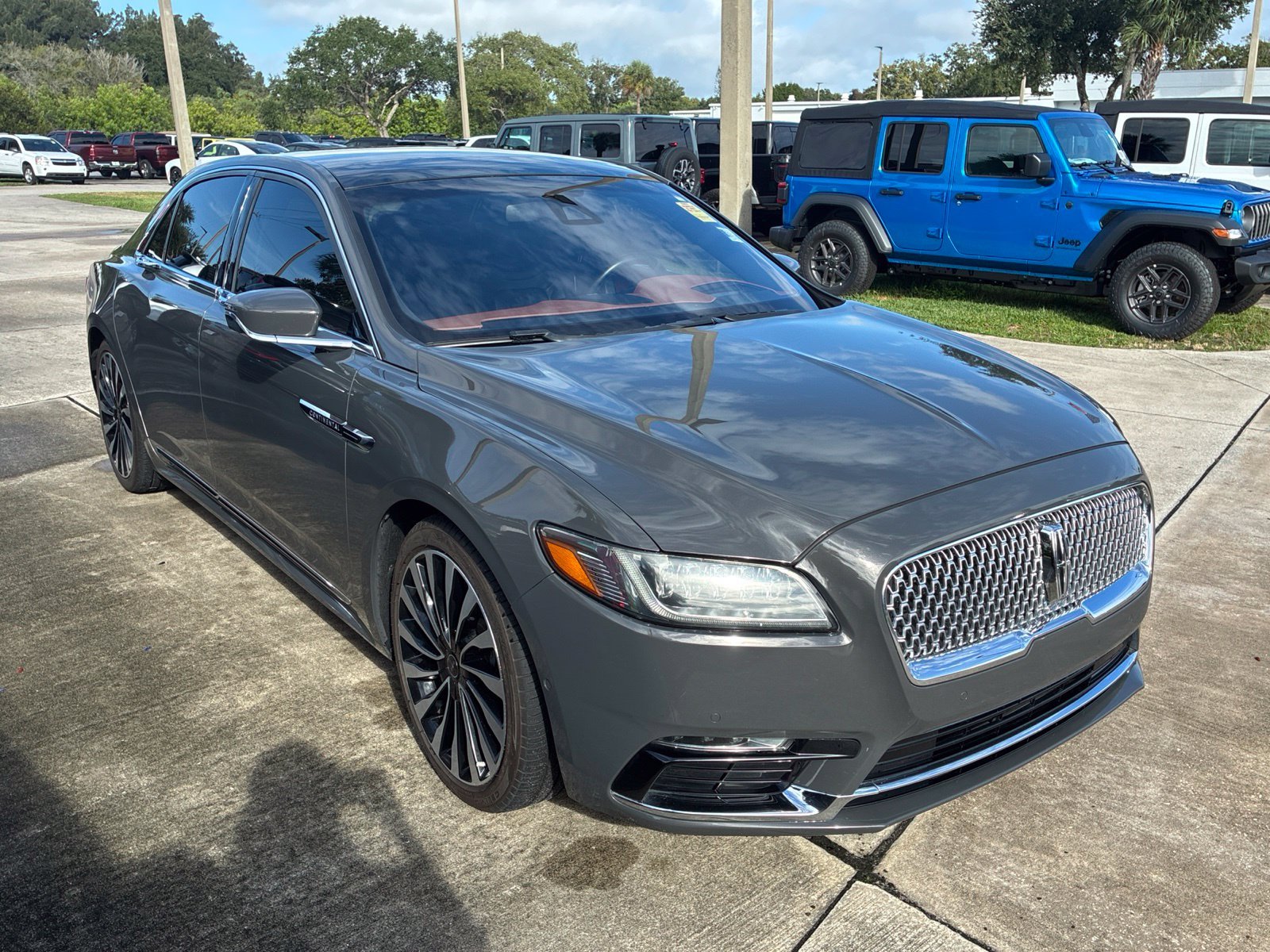 Used 2020 Gray Lincoln Black Label image 23