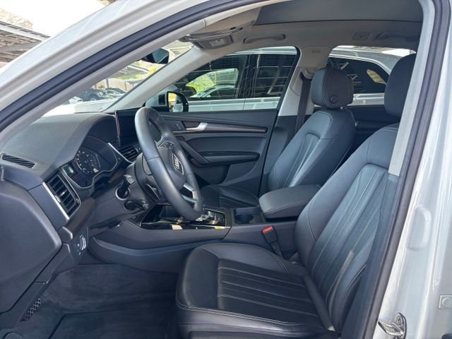 Used 2023 Glacier White Audi 45 S line Premium image 10
