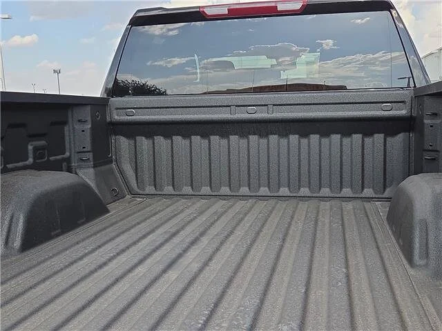 New 2026 Onyx Black GMC Pro image 9