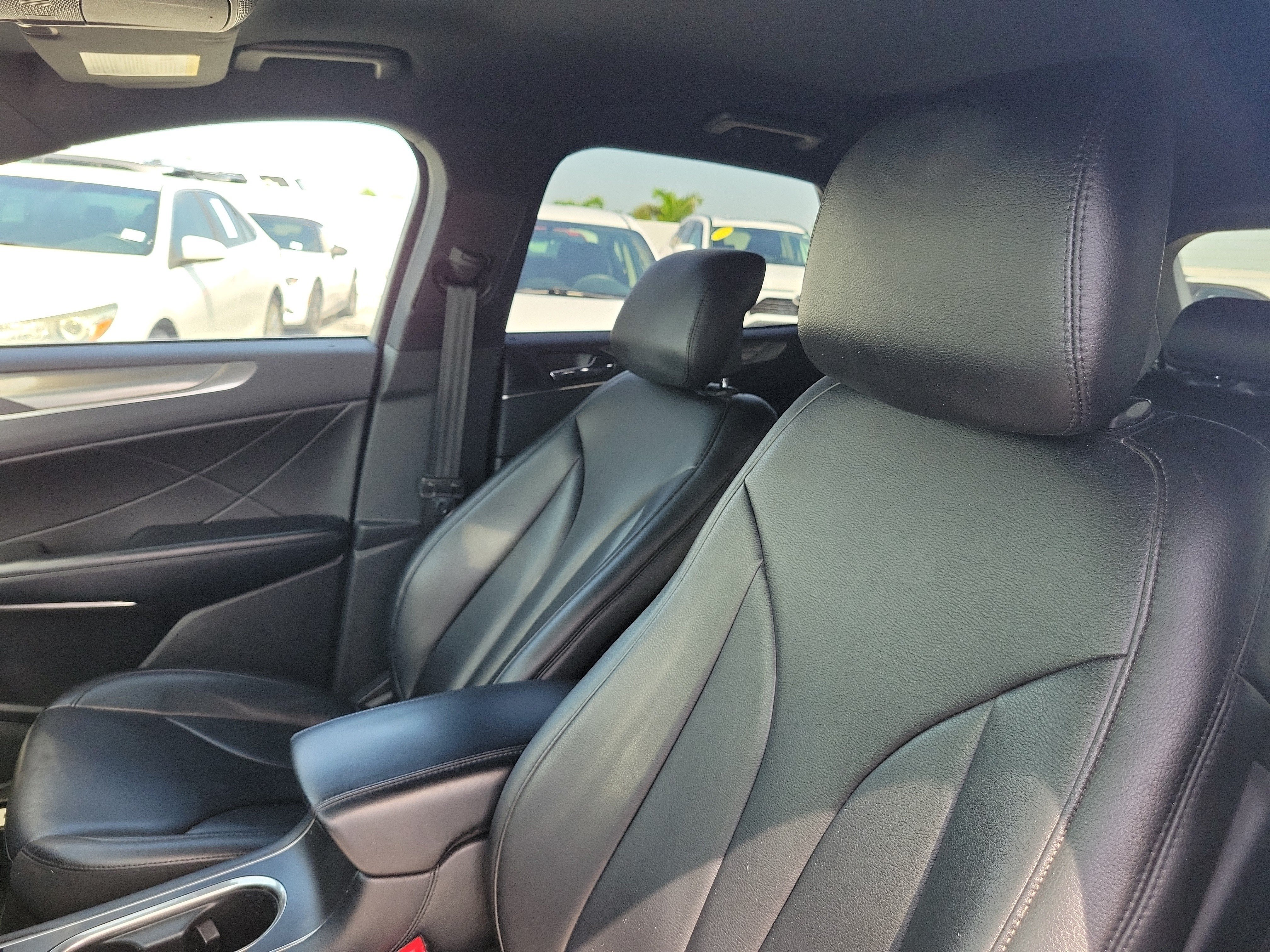 Used 2019 Magnetic Gray Metallic Lincoln Standard image 20