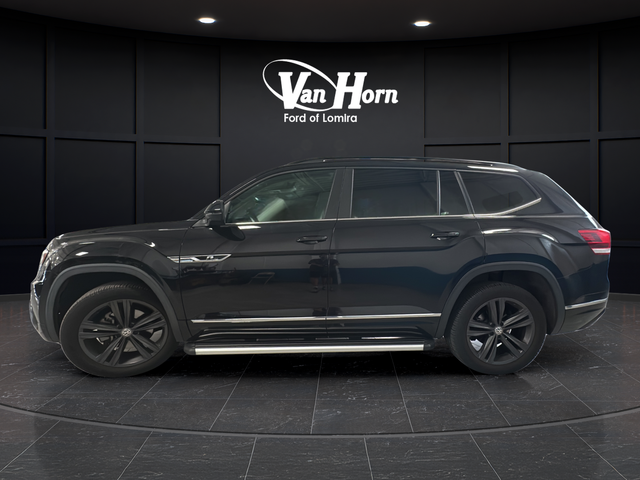 Used 2020 Deep Black Volkswagen 3.6L V6 SE image 4