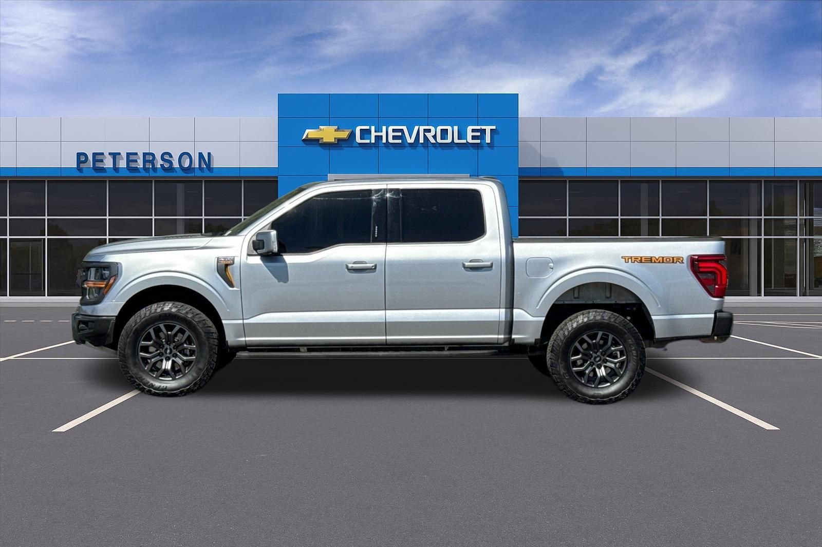 Used 2024 Silver Ford Tremor image 7