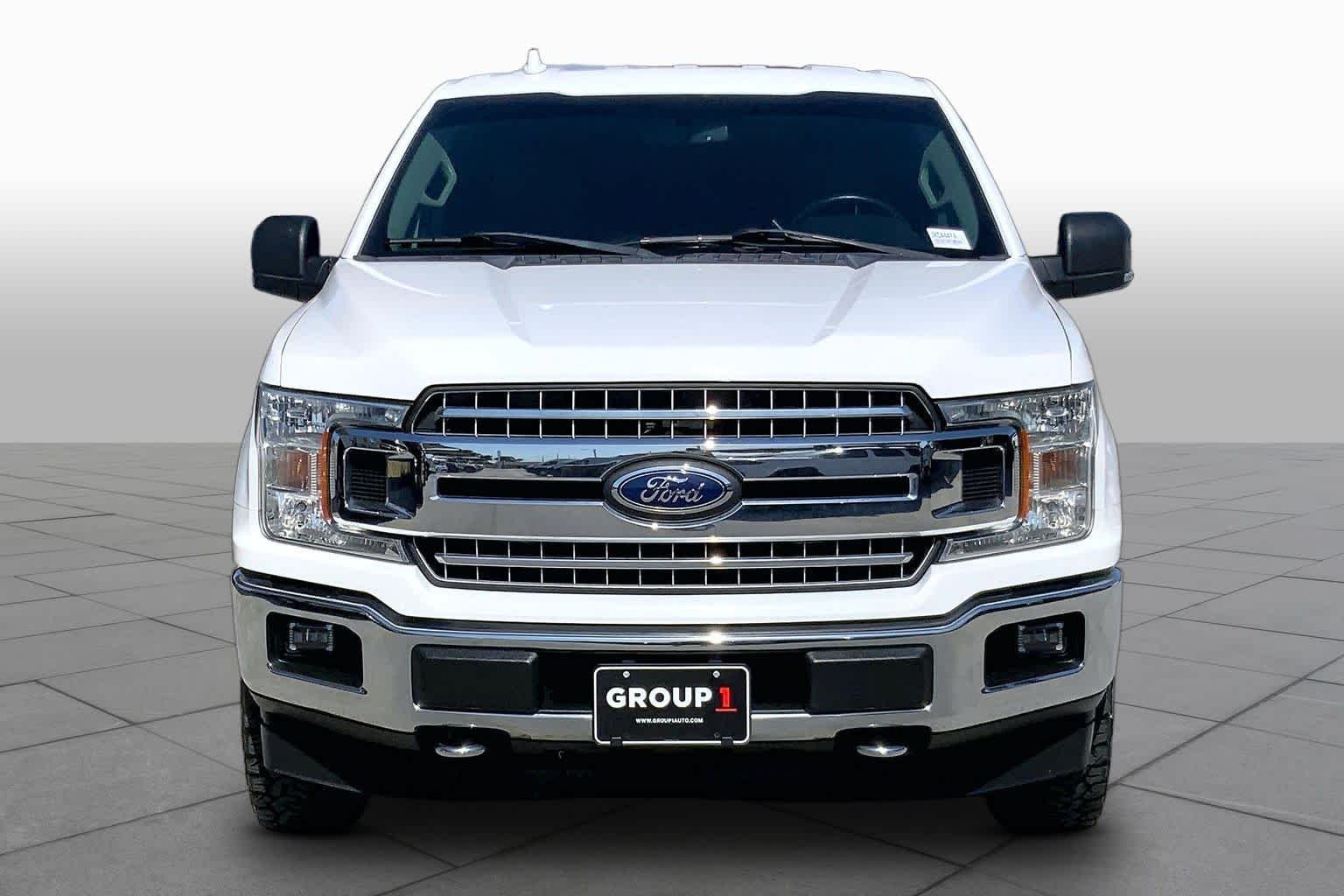 Used 2018 Oxford White Ford XLT image 4