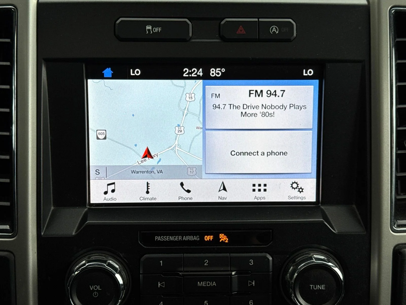 Used 2019 Agate Black Metallic Ford Lariat image 12