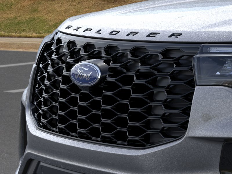 New 2026 Carbonized Gray Metallic Ford ST-Line image 46