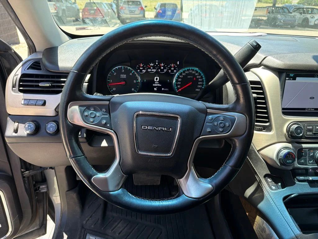 Used 2019 Steel Metallic GMC Denali image 13