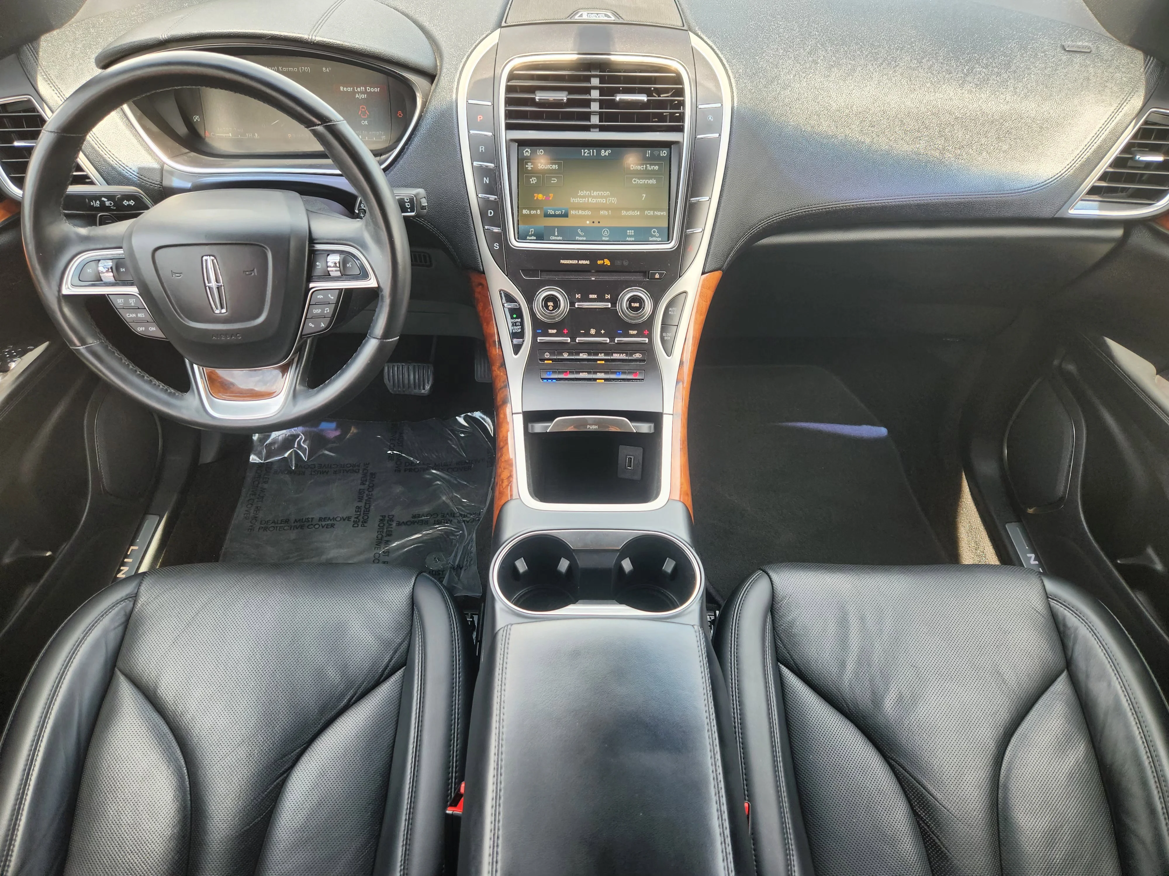 Used 2019  Lincoln Reserve image 26