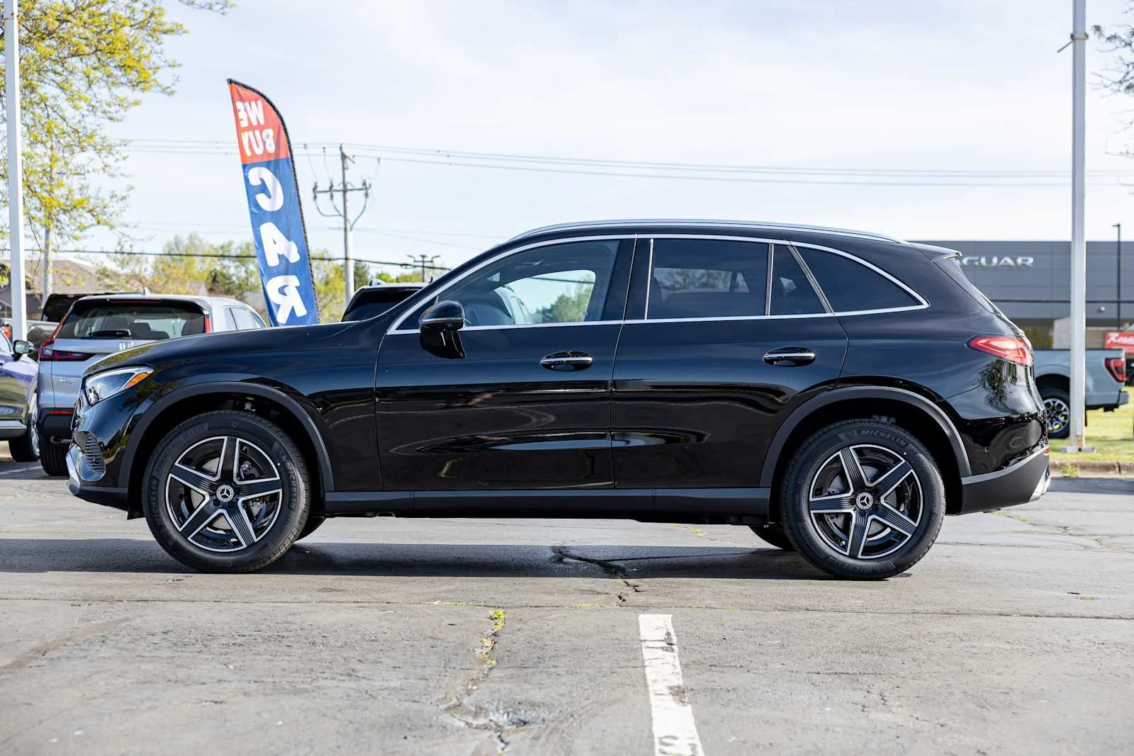 New 2026 BLACK Mercedes-Benz GLC 300 image 3