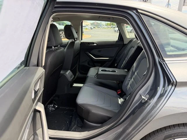 New 2026 Silver Volkswagen 1.5T SEL image 9