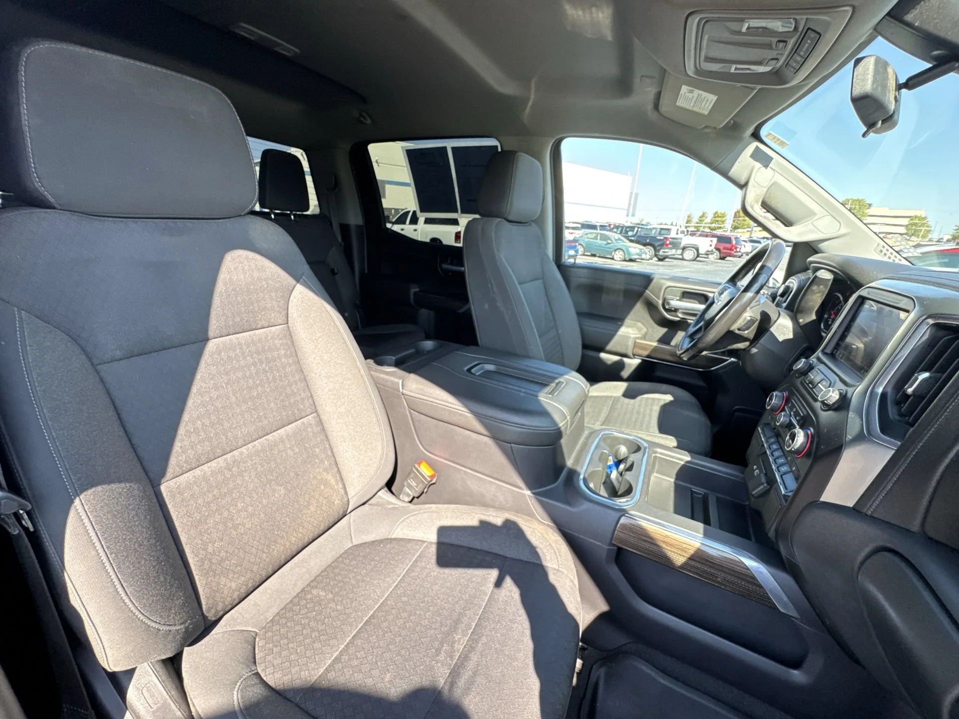 2021 Chevrolet Silverado 1500 LT Trail Boss - Photo 24