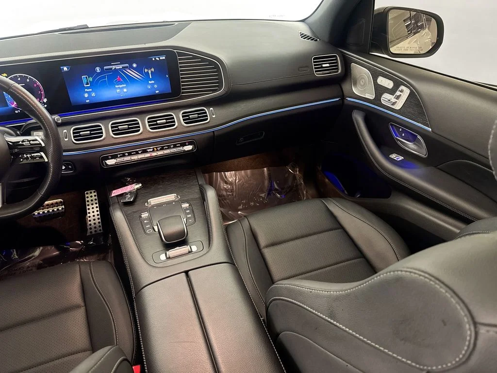 Used 2025 White Mercedes-Benz GLS 450 image 23