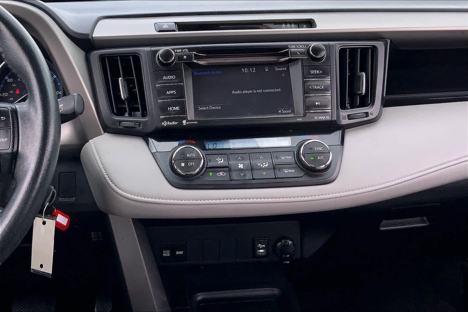 Used 2017 Black Toyota XLE image 7