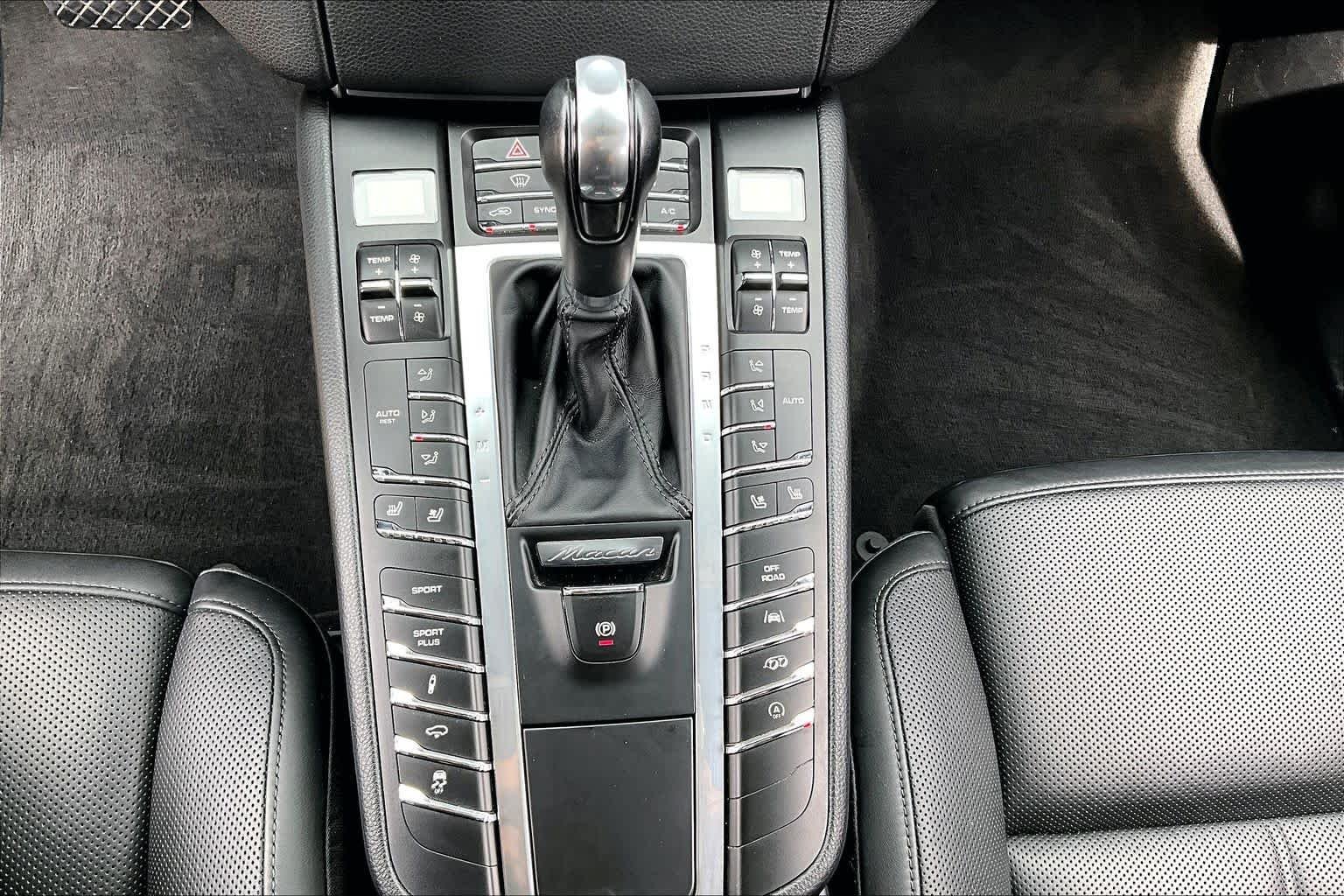 Used 2018 Black Porsche Sport Edition image 32