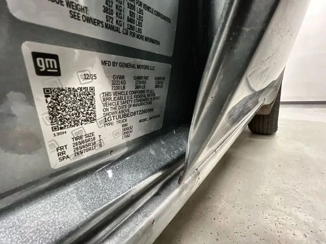 New 2026 Sterling Metallic GMC SLE image 33