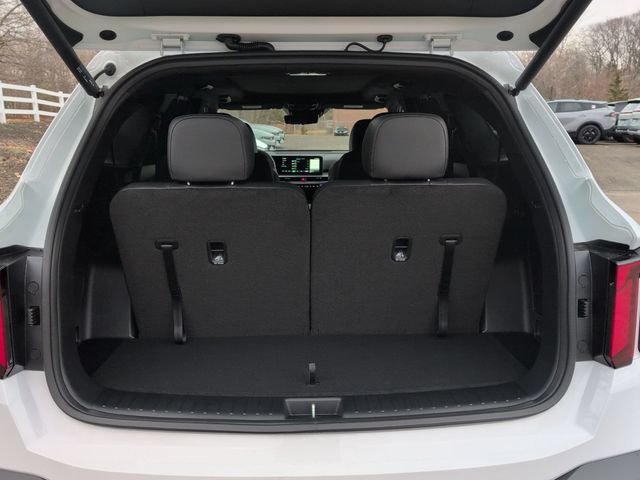 New 2026 Glacial White Pearl Kia X-Line SX Prestige AWD image 29