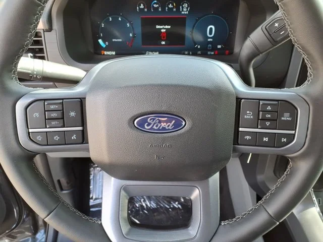 New 2026 Carbonized Gray Metallic Ford XLT image 40