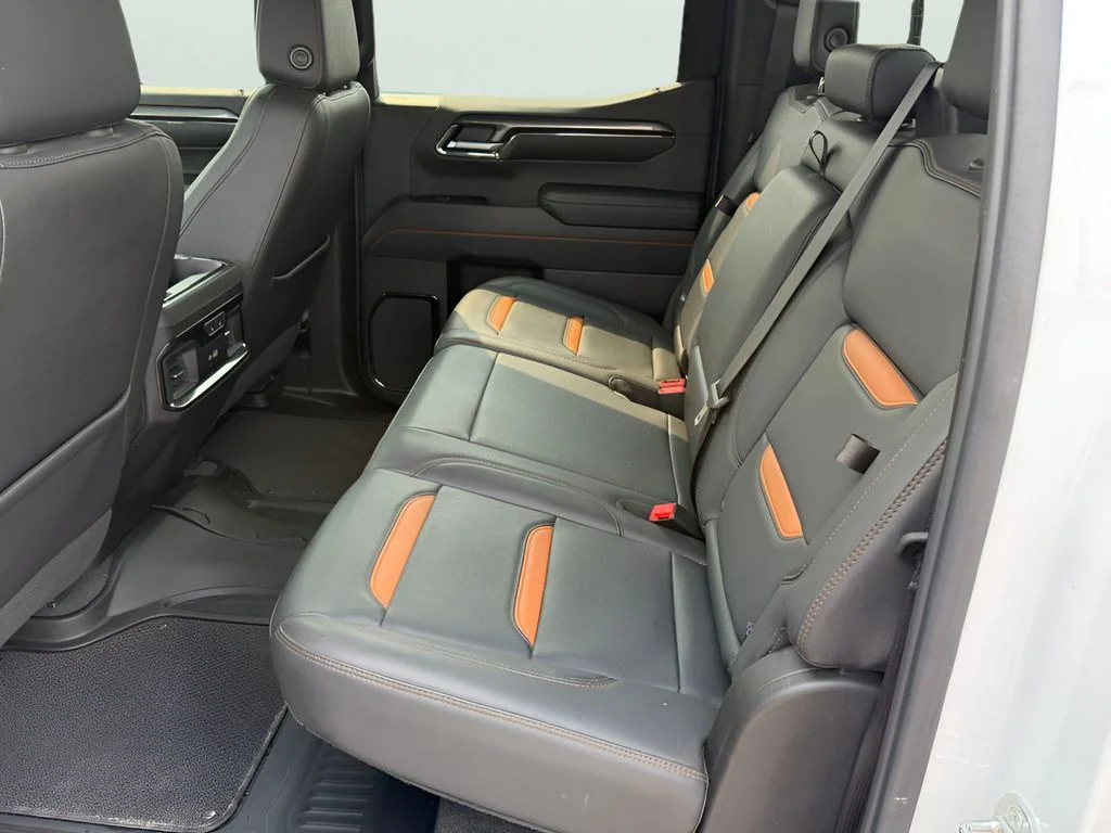 Used 2024 Summit White GMC AT4 image 12