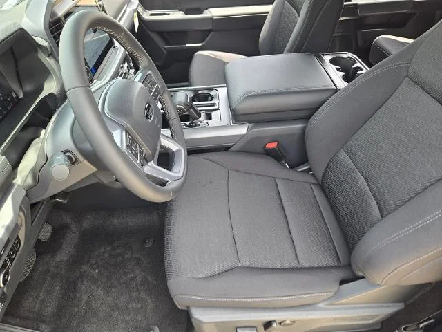 New 2026 Agate Black Metallic Ford XLT image 28