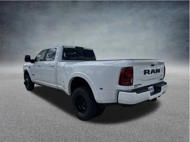 New 2027 Bright White Clear-Coat Exterior Paint RAM Limited image 14