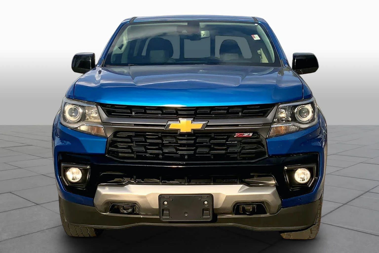 Used 2021 Bright Blue Metallic Chevrolet 4WD Z71 image 4