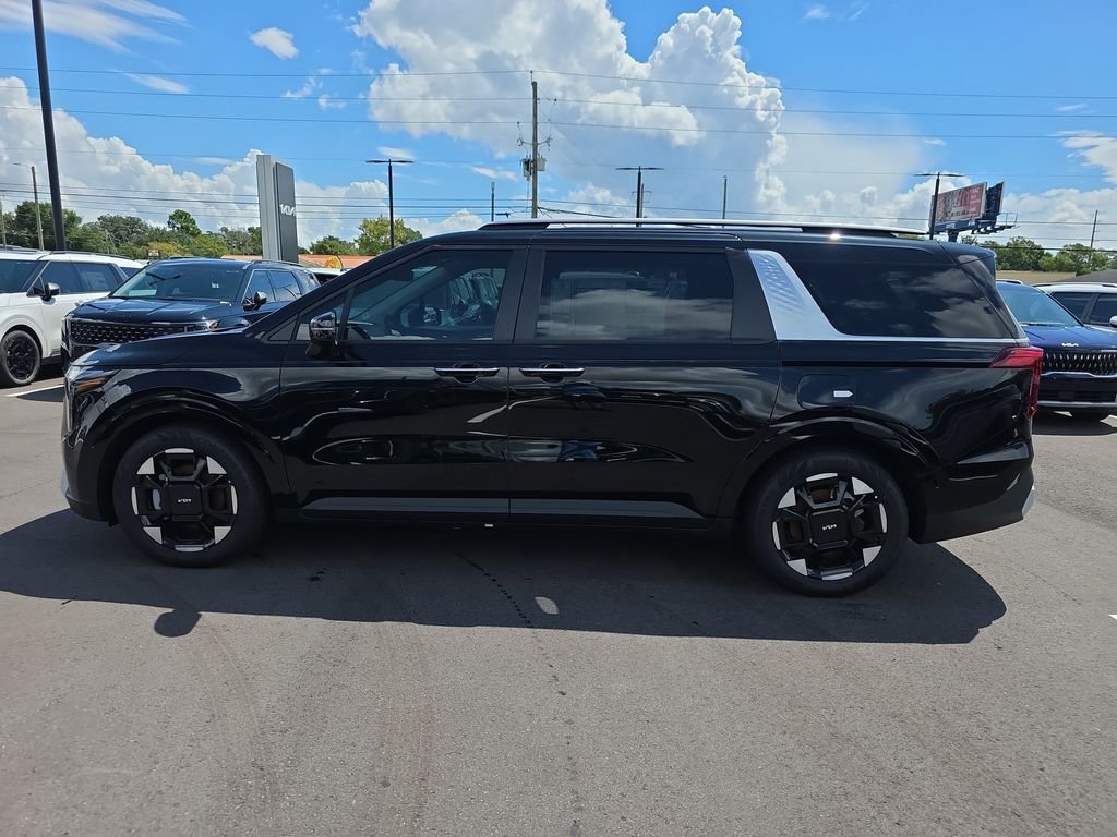 New 2026 Aurora Black Pearl Kia EX image 4