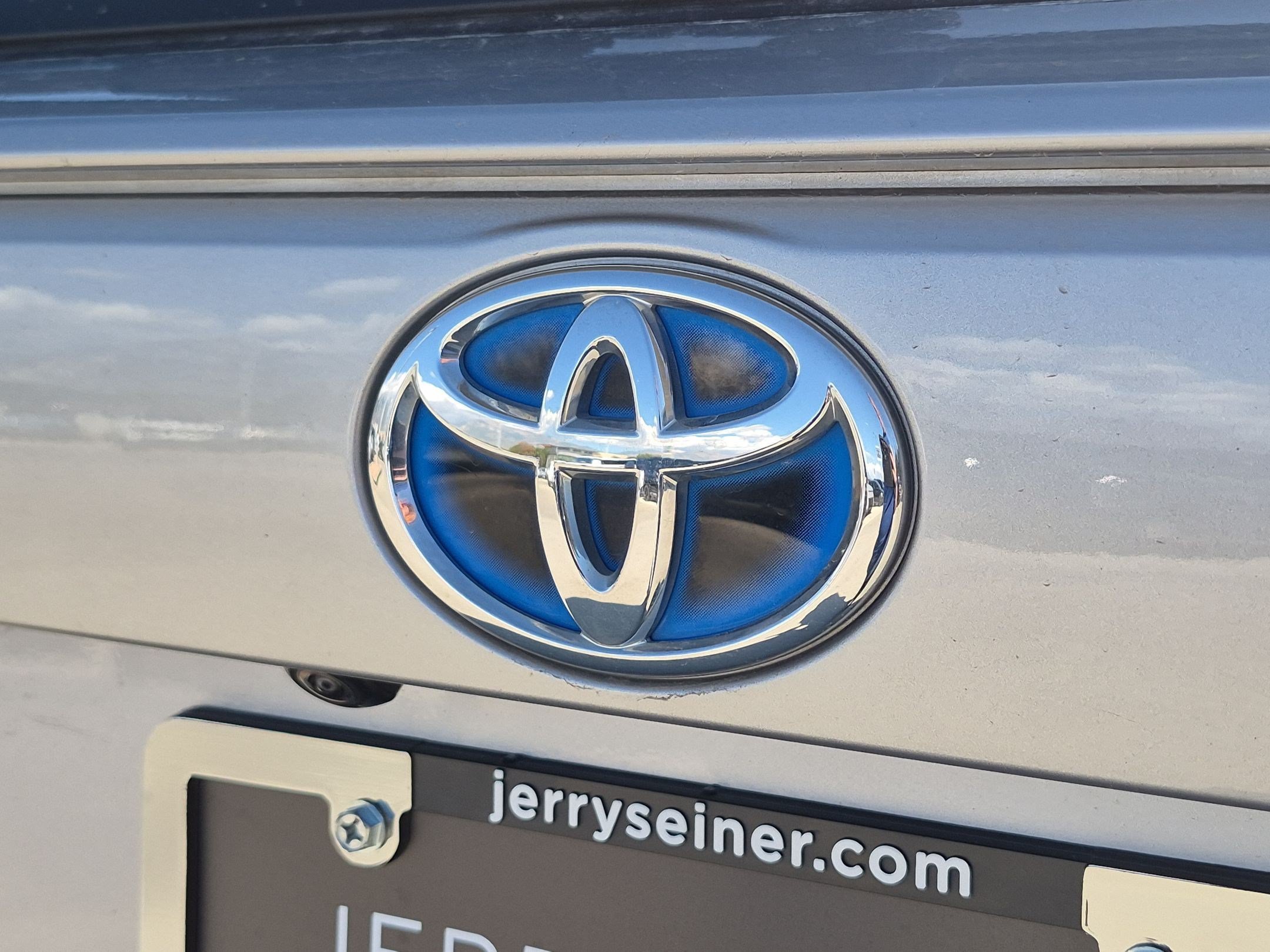 Certified Used 2021 Midnight Black Metallic Toyota Hybrid XSE image 14