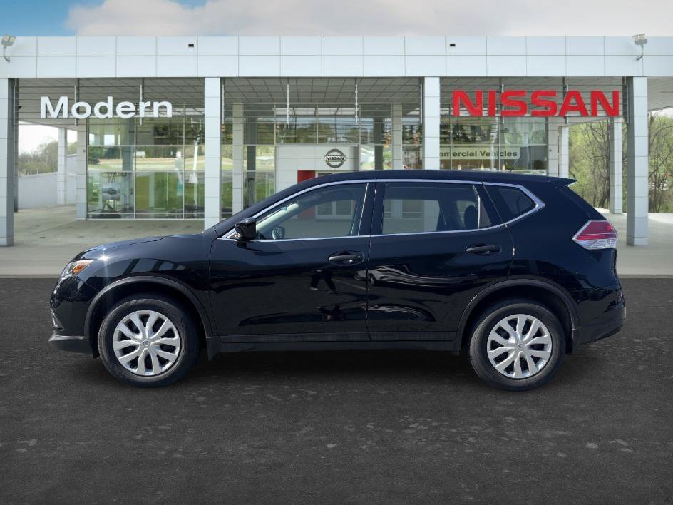 Used 2016 Magnetic Black Nissan S image 12