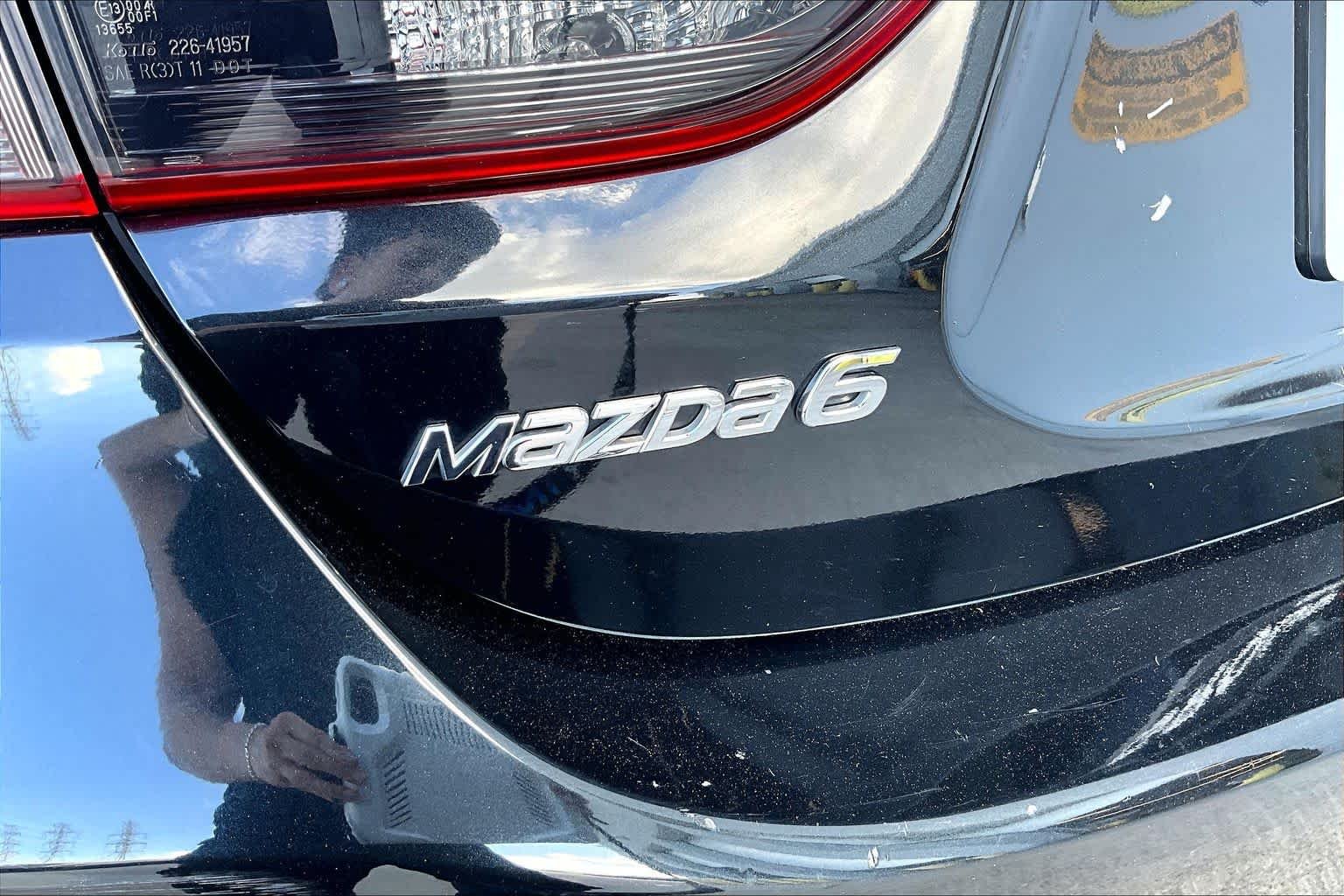 Used 2016 Jet Black Mica Mazda i Touring image 28