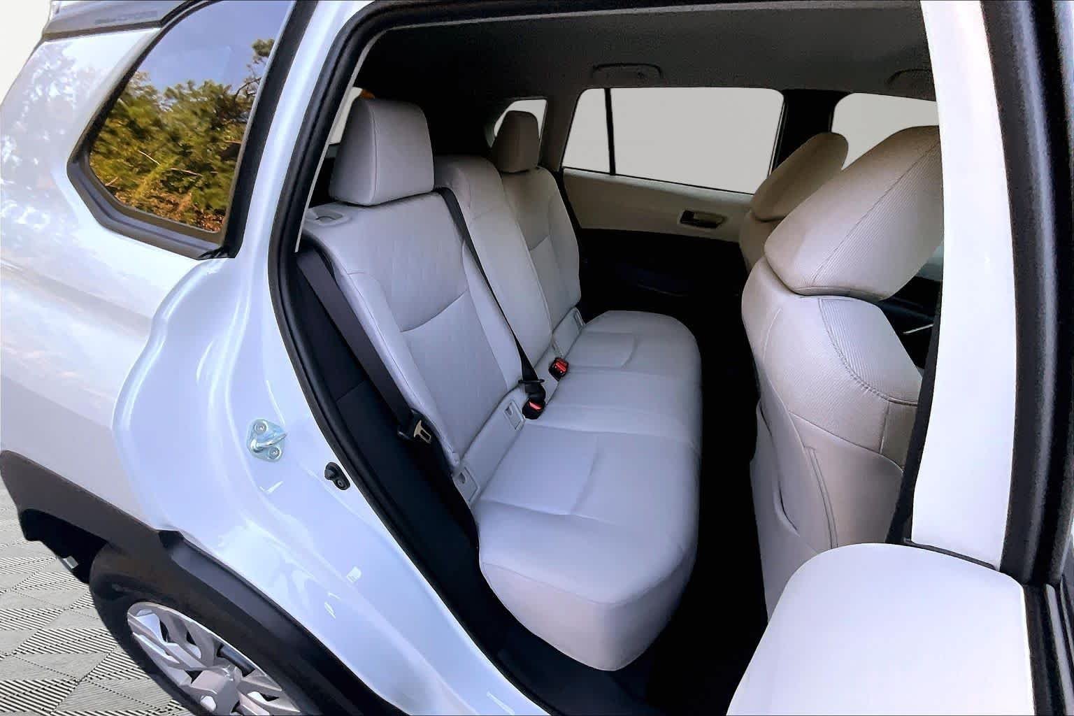 Certified Used 2026 Wind Chill Pearl Toyota L image 20