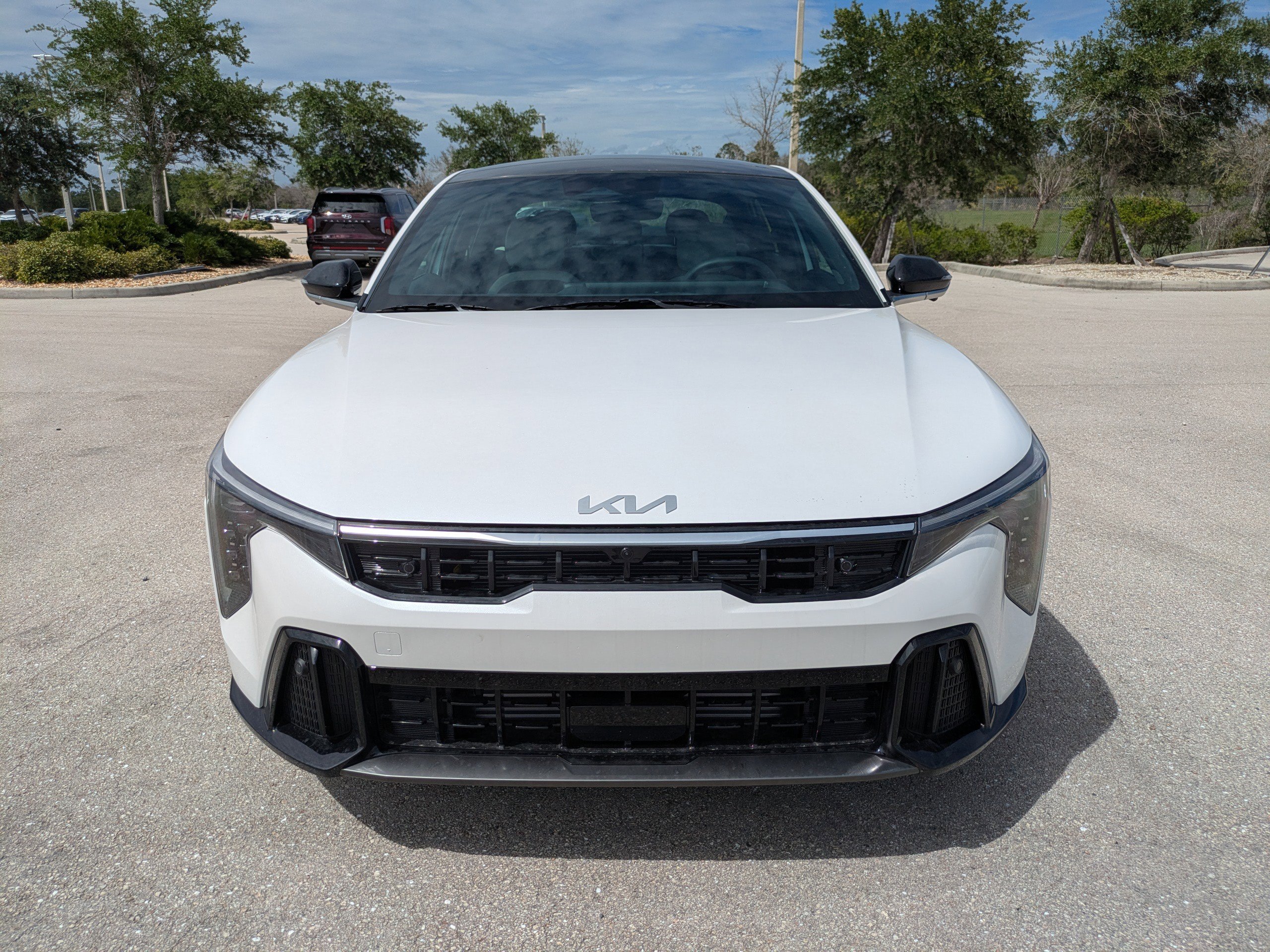 New 2026 Snow White Pearl Kia GT-Line Turbo image 12