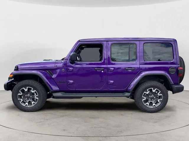 New 2026 Reign Jeep 4-DOOR SAHARA image 2
