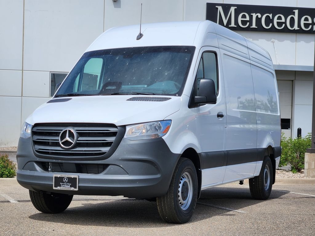 New 2026 ARCTIC WHITE Mercedes-Benz WORKER image 4