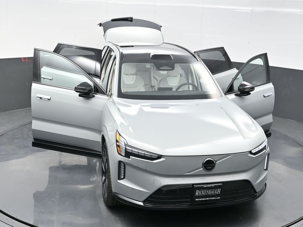 2025 Volvo EX90 Ultra - Photo 25