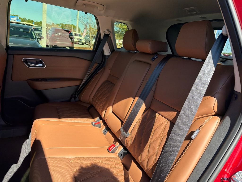 New 2026 Nissan Rogue Platinum 4D Sport Utility