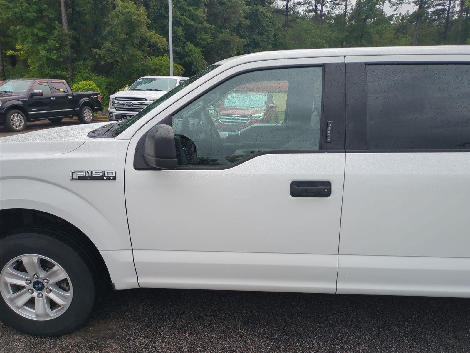 Used 2018 Oxford White Ford XLT image 15
