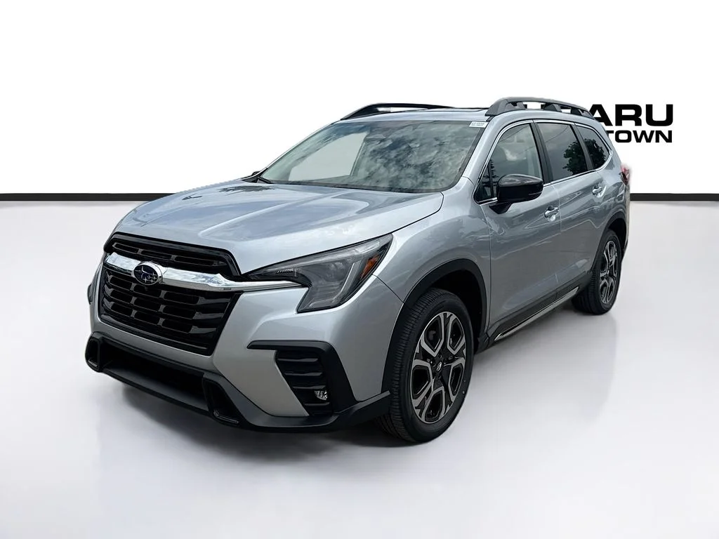 New 2026 ICE SILVER METALLIC Subaru Limited 7-Passenger image 4