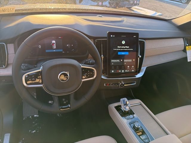 2026 Volvo XC90 Plus - Photo 15
