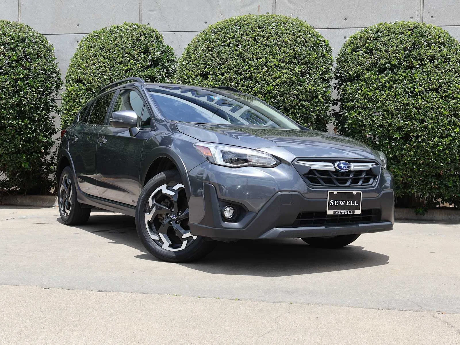 Certified Used 2022 Magnetite Gray Metallic Subaru Limited image 3
