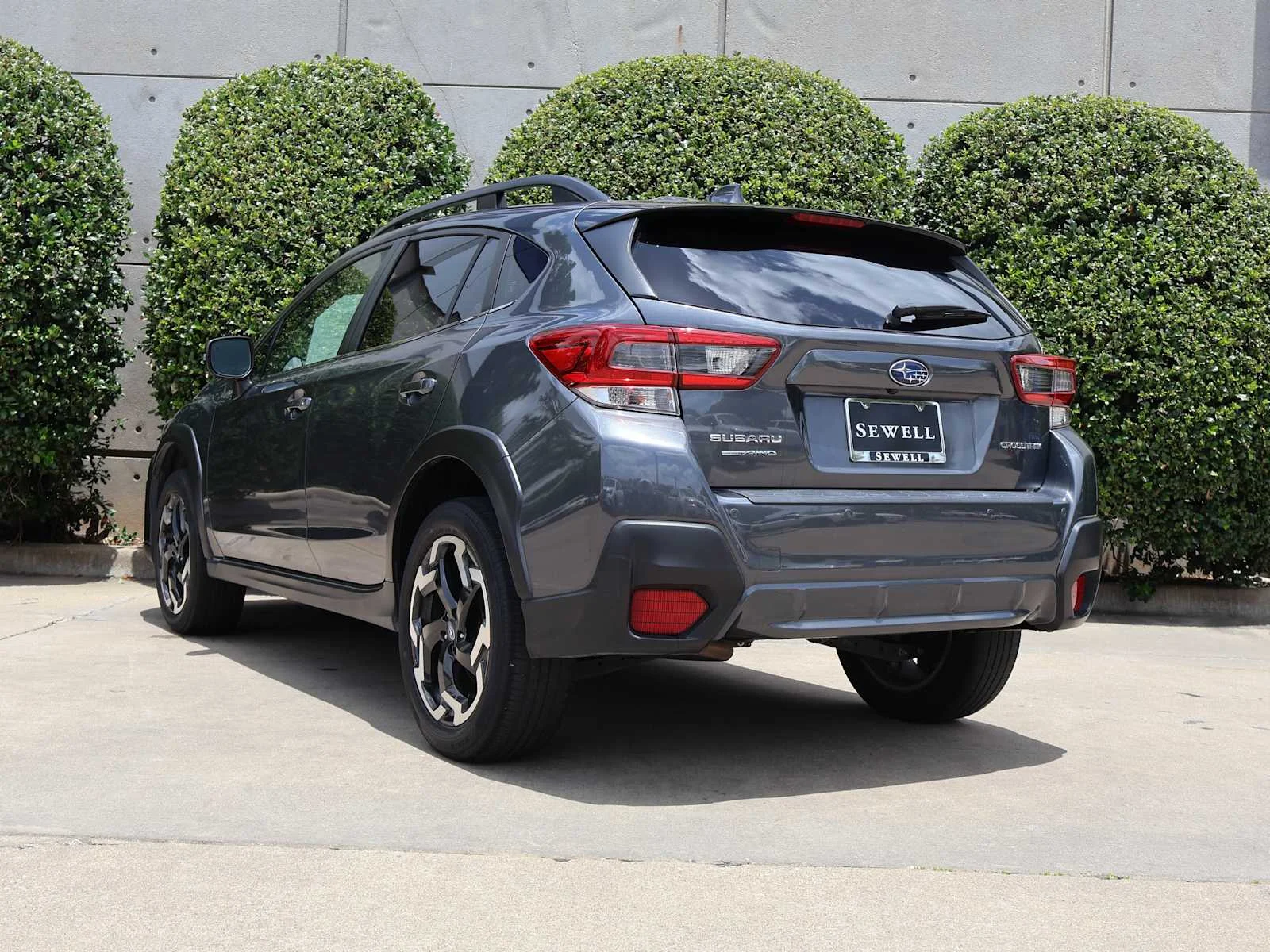 Certified Used 2022 Magnetite Gray Metallic Subaru Limited image 8
