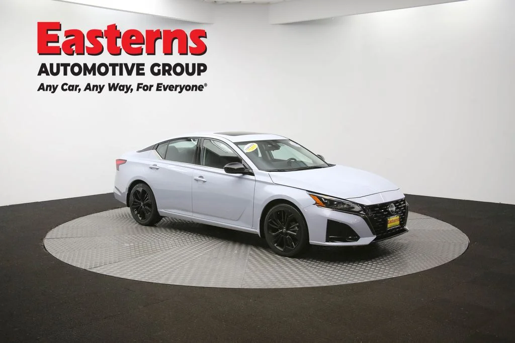 Used 2023 Gray Nissan 2.5 SR image 48