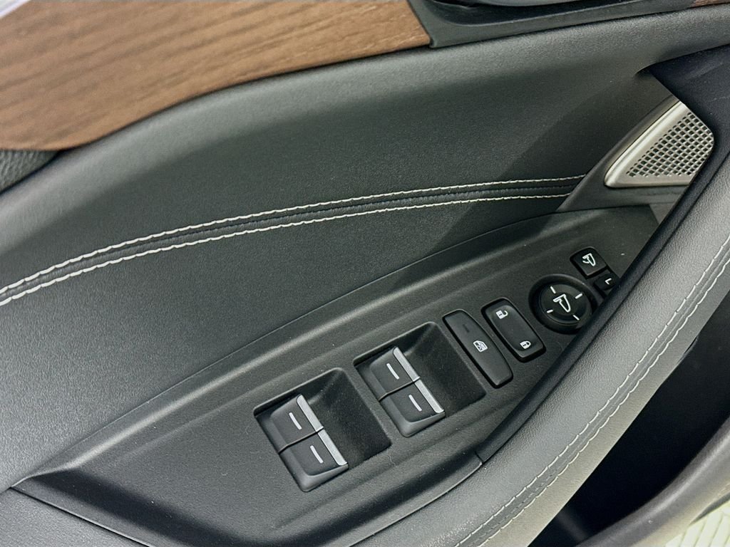 Used 2023 Gray Acura Advance image 19