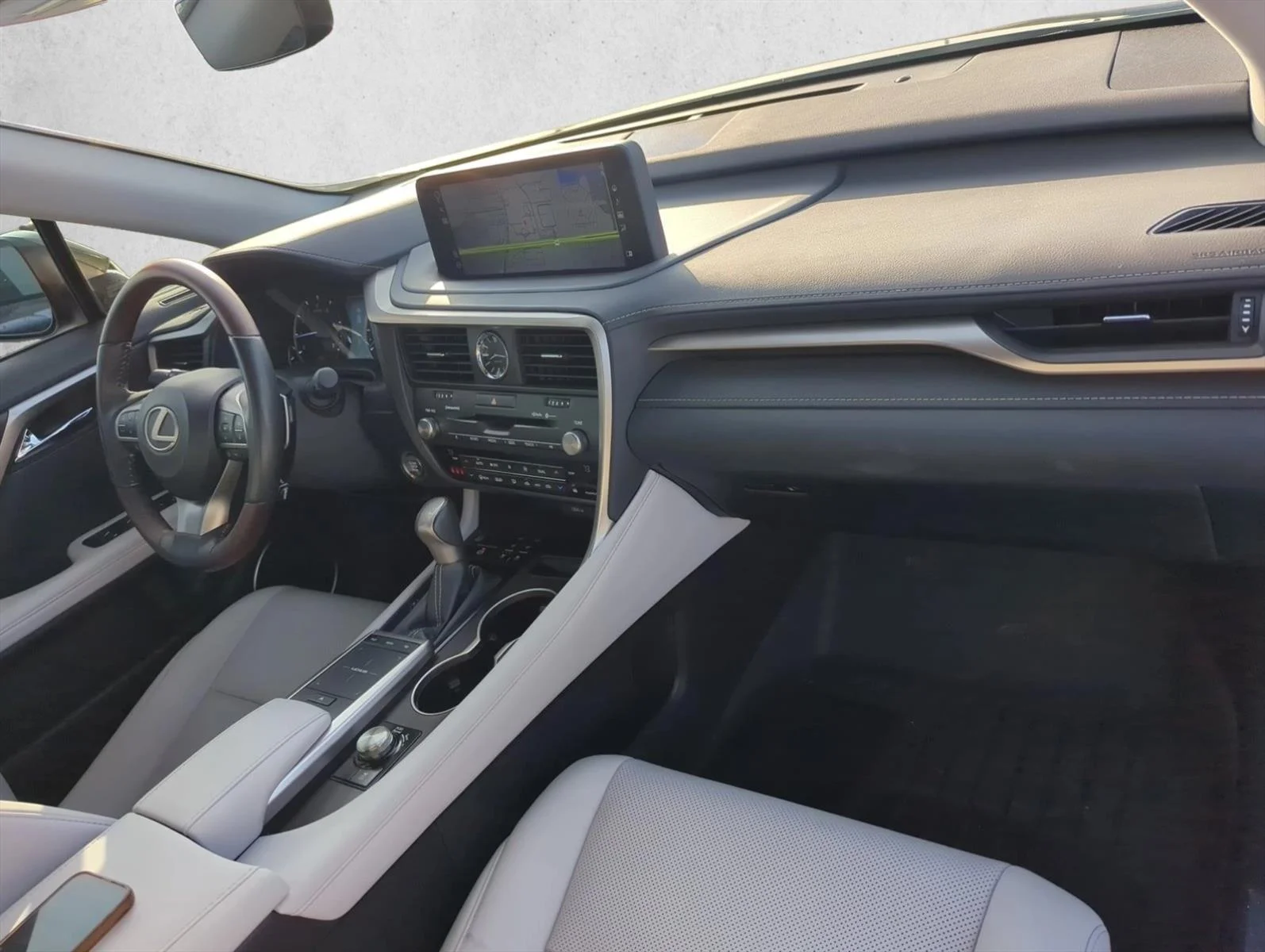 Used 2022 Nori Green Pearl Lexus RX 350 image 30