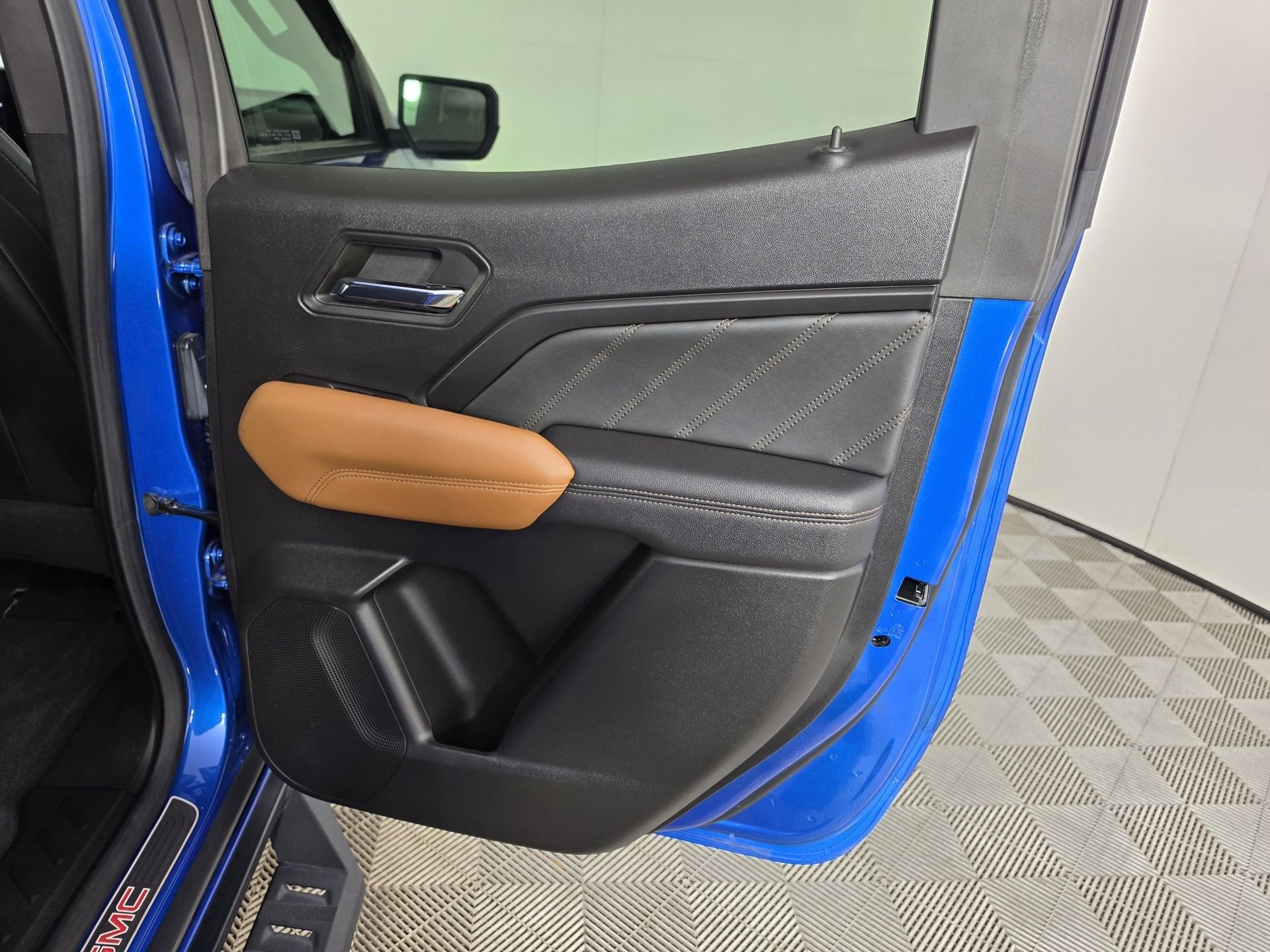 2023 GMC Canyon AT4 - Photo 43