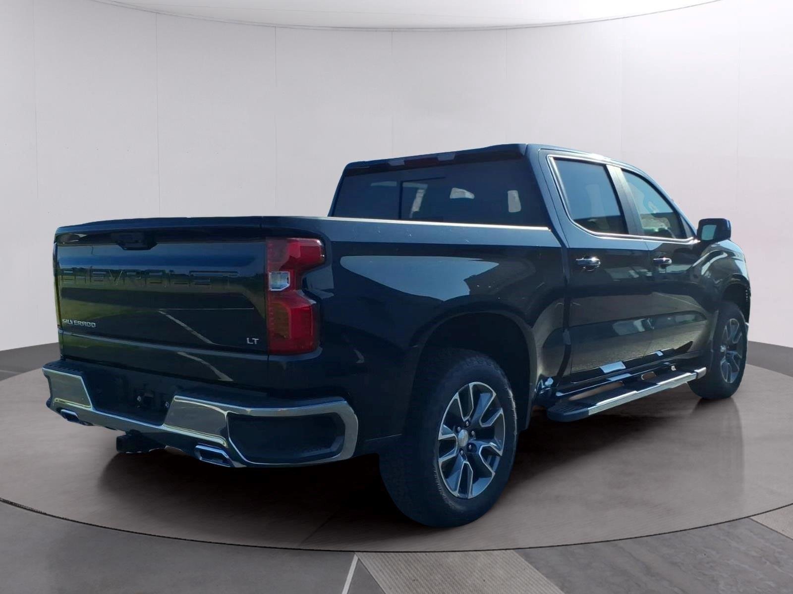 New 2026 Black Chevrolet LT image 5