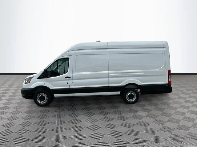 New 2026 Oxford White Ford Base image 3