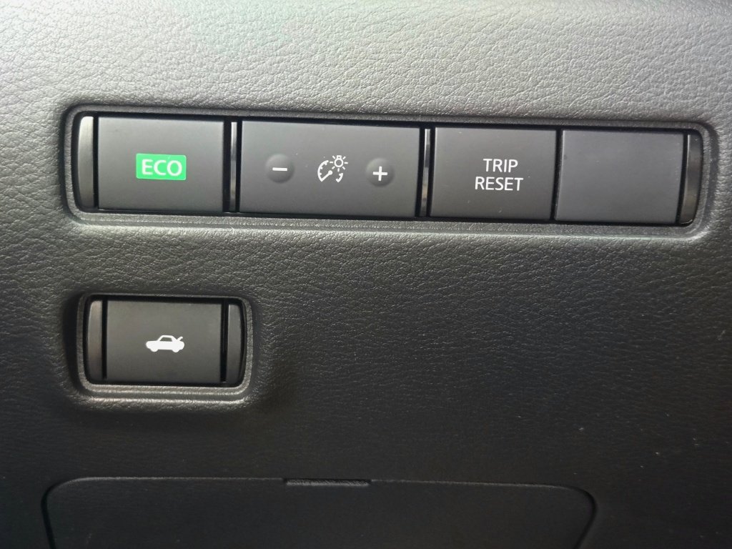 Used 2023 Black Nissan SV image 24